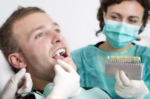 Описание процедуры люминиринга зубов