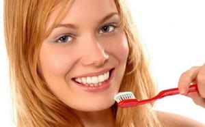 Свойства, которыми должна обладать зубная паста для чувствительных зубов
