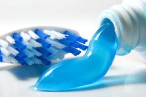 Зубная паста с фтором