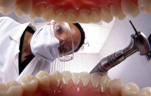 Как проводится лечение зубов 