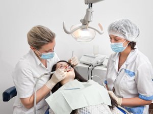 Консервативная терапия для лечения воспаления зубного нерва