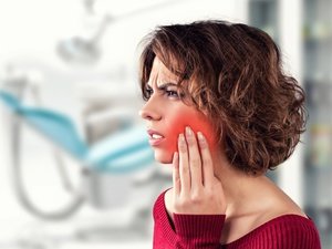Факторы, влияющие на появление вторичной инфекции после удаления зуба