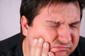 Что такое периостит в верхней челюсти: причины и симптомы, лечение