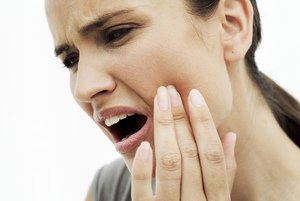 Флюс зуба у взрослых: антибиотики при лечении