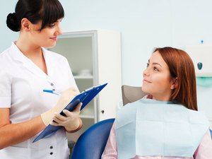 Стоимость имплантации зубов в Московских клиниках