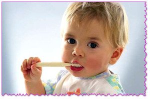 Какие основные симптомы прорезывания зубов у детей