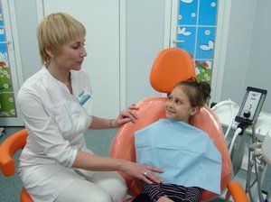 Процедура серебрения зубов у детей