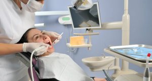 Сложный способ удаления зубов мудрости