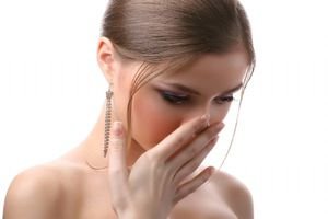Медицинское описание ацетонового запаха изо рта